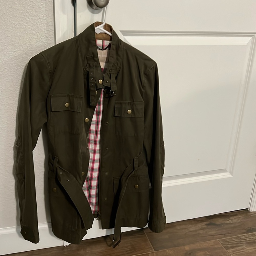 Banana Republic outerwear jacket with belt, army green, size S